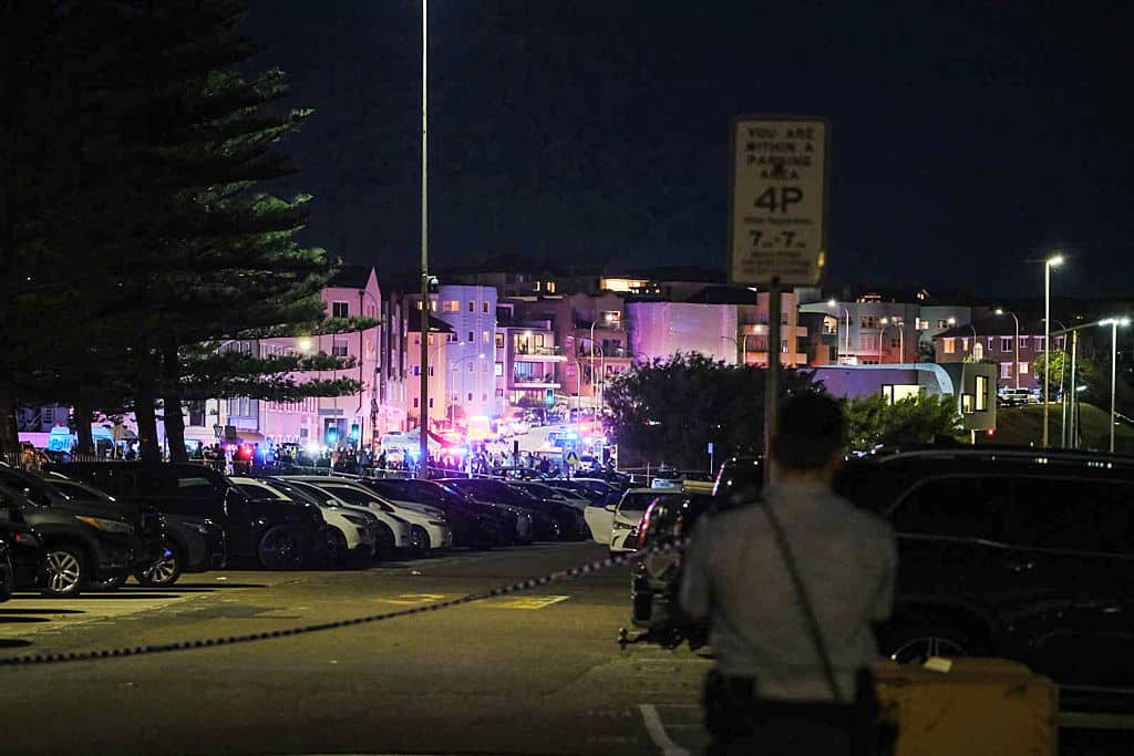 Bondi Beach Chanukah Shooting: Father and Son Named as Gunmen who had Pledged Allegiance to IS Terror Group