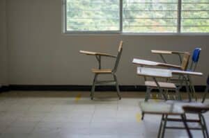 Chicago Teacher on Leave After Post Supporting ICE: ‘Inappropriate and unsuitable for an educator’