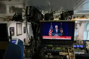 TRUMP FOLLOWS THROUGH: U.S. and Israel Execute Major Coordinated Attack on Iran's Leadership