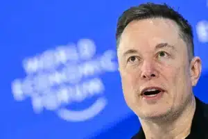 Musk Proposes Funding TSA Workers as Government Shutdown Looms