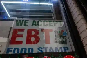 Wealthy Minnesota Resident Gains SNAP Eligibility to Reveal Systemic 'Food Stamp Loophole'